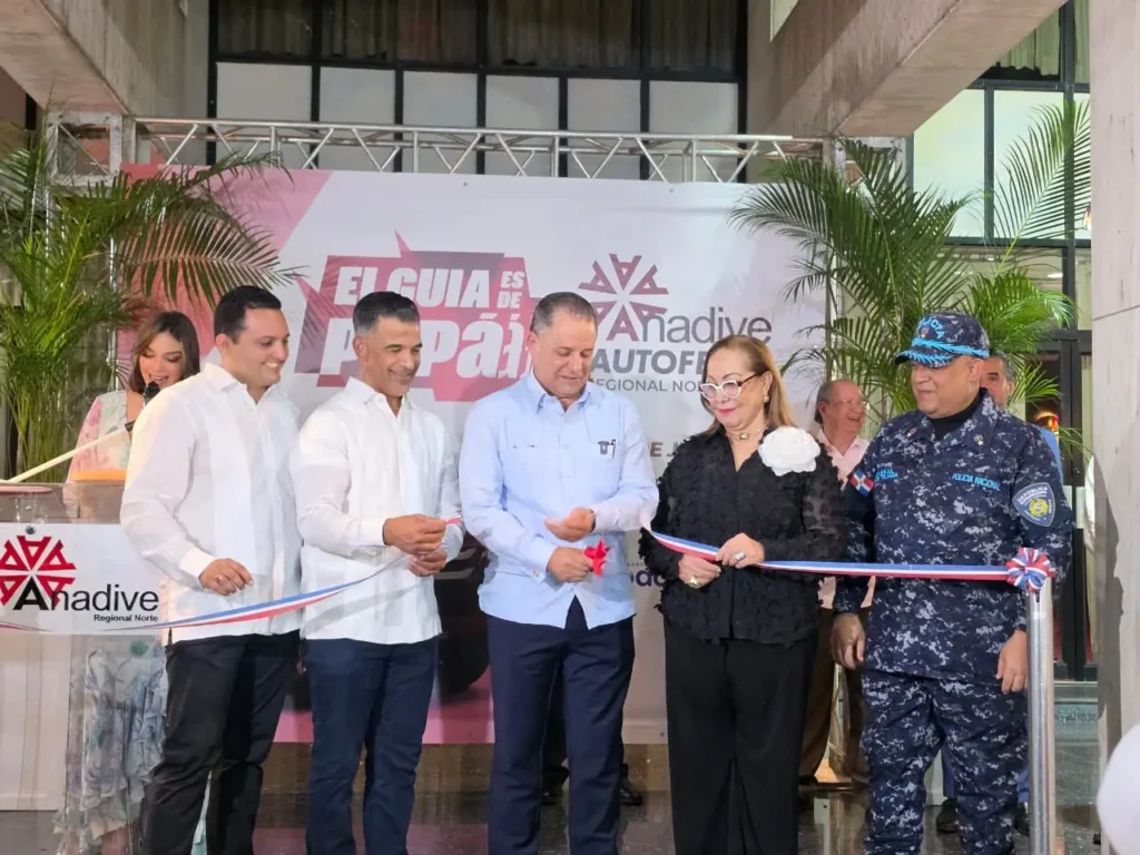 ANADIVE abre en Santiago su auto feria de padres con respaldo financiero y foco en el empuje comercial