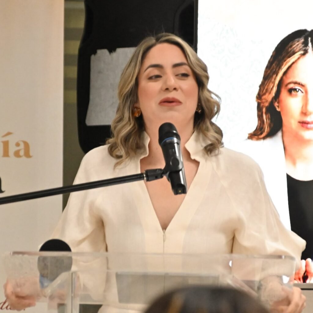 Foro de Mujeres Periodistas cuestiona el peso de la agenda pública y reafirma la mirada de género
