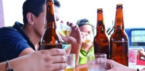 Bares de la Zona Colonial piden al Congreso frenar decisiones unilaterales sobre ley de alcohol