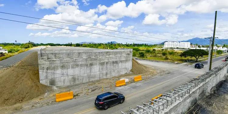 Peravia llega a julio con menos de la mitad de su inversión ejecutada y 36 obras en cero