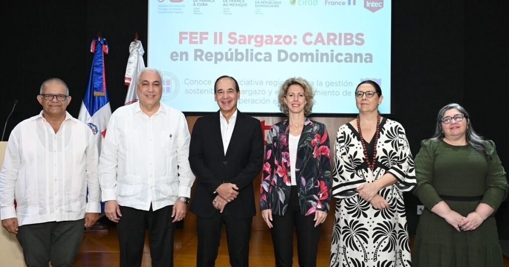 Francia financia un plan regional contra el sargazo mientras el Caribe sigue absorbiendo sus efectos