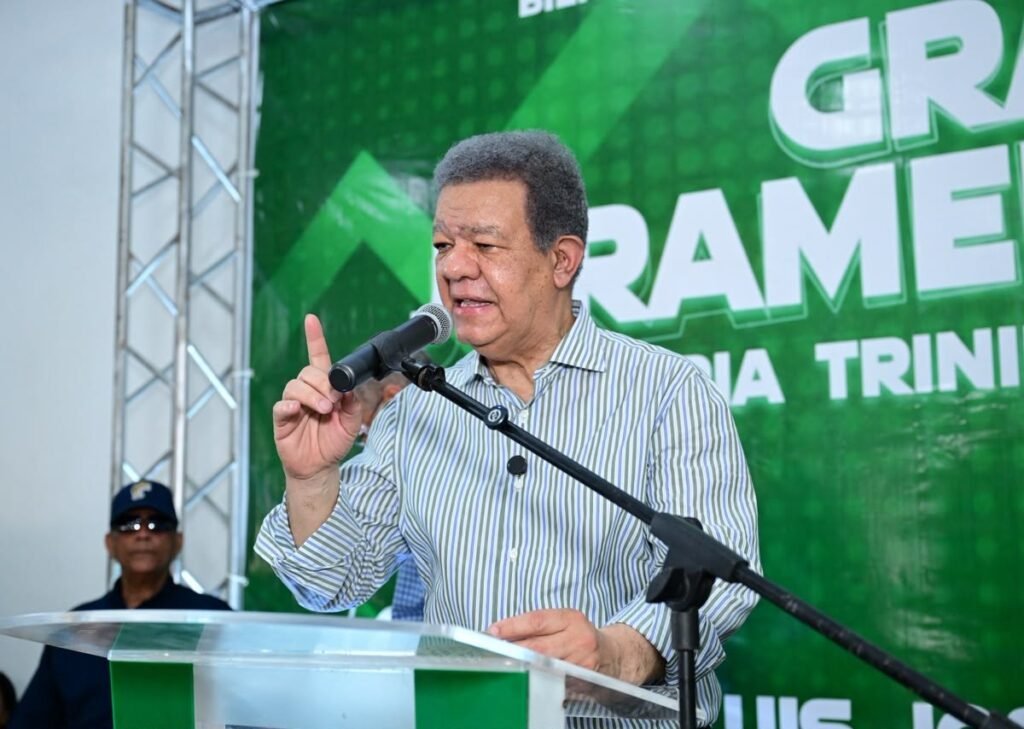 Leonel vincula el avance de Fuerza del Pueblo al desgaste del PRM y al malestar que golpea a la población