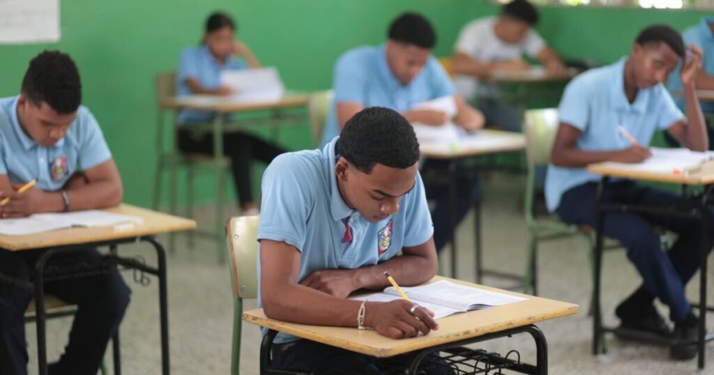 Resultados de Pruebas Nacionales ya están disponibles y el MINERD insiste en la consulta oficial