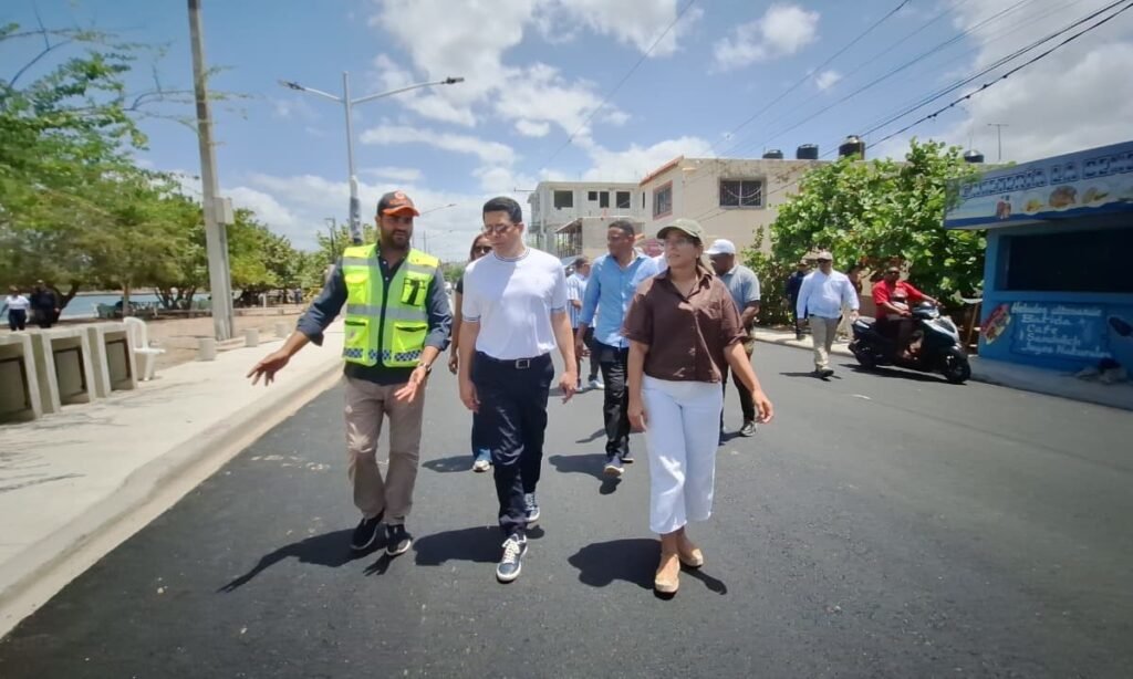 Collado presenta entrega de Playa El Faro; tras supervisar una obra de RD$60 millones en su fase final
