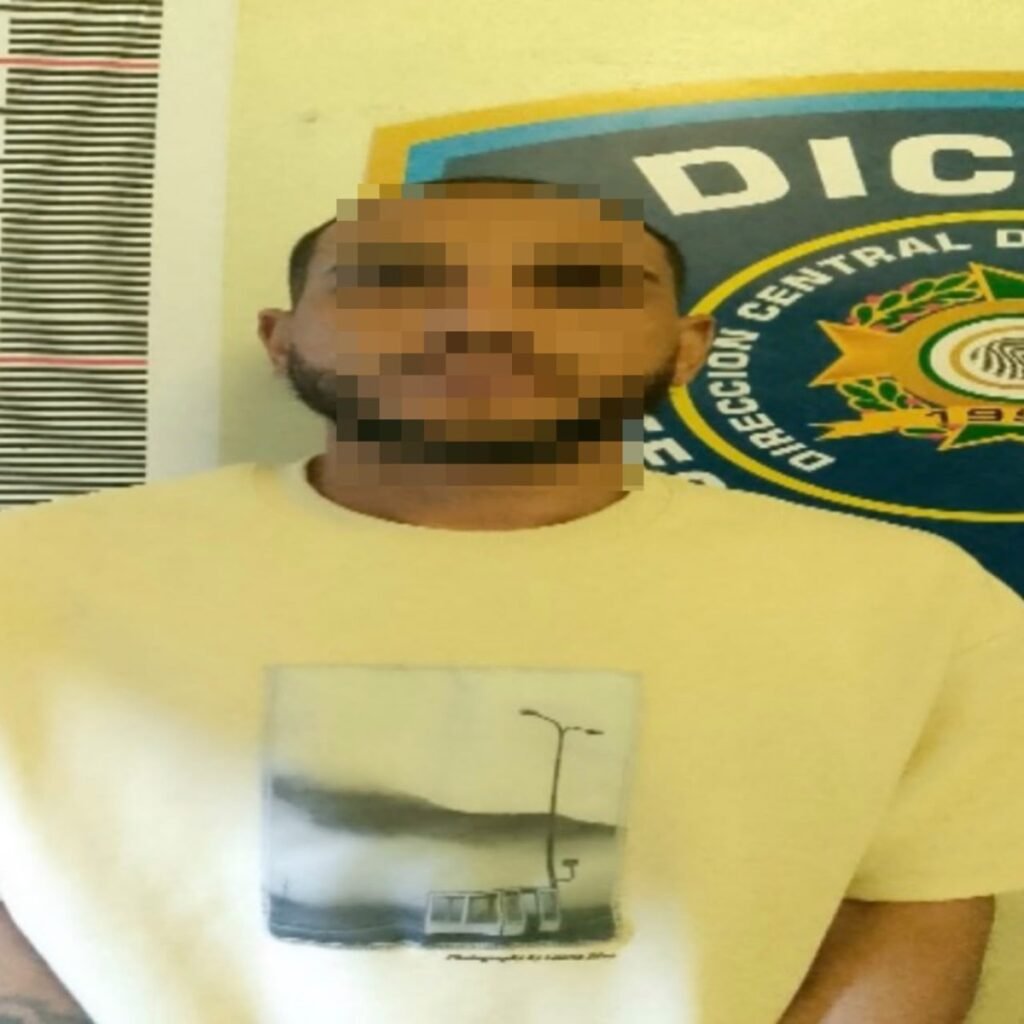 La Vega: un apresado por homicidio y otro por abuso de confianza, mientras sigue prófugo un señalado en Barranca