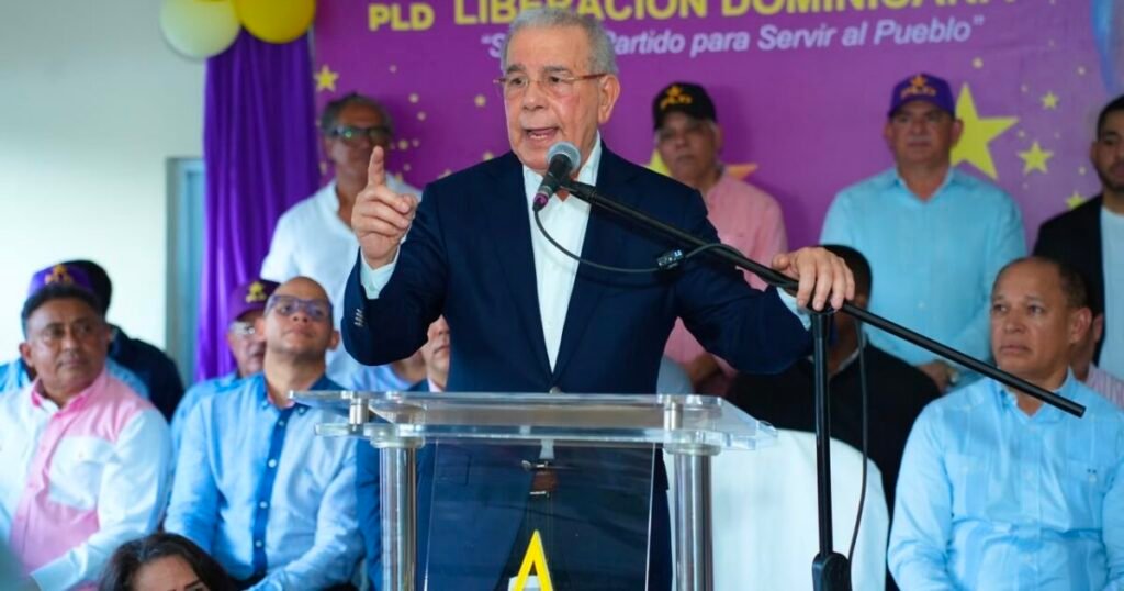 Medina vuelve a cuestionar la deuda del PRM y eleva el foco sobre los intereses