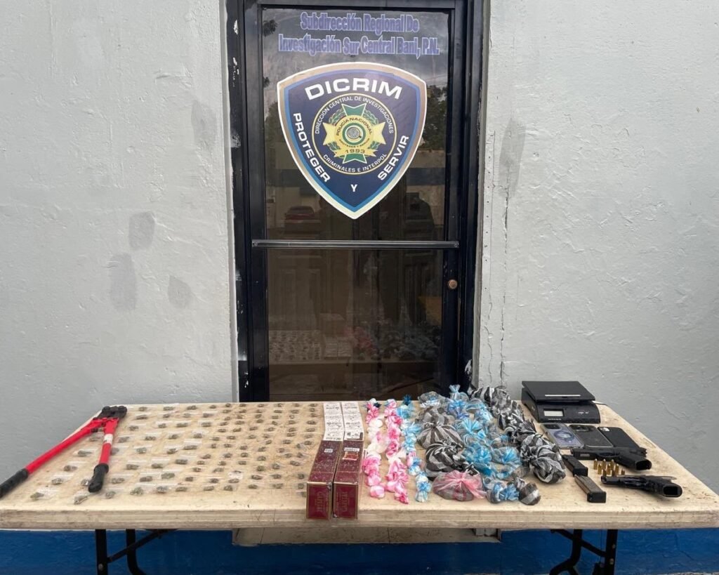 Baní: ocupan armas, drogas y cigarrillos de contrabando en allanamiento