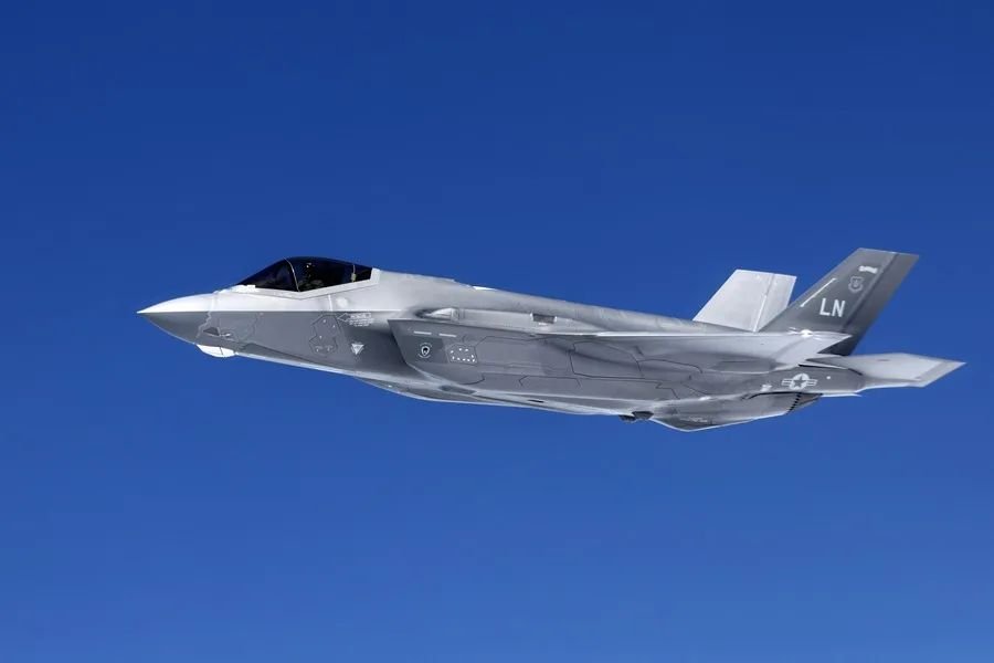 EE.UU. reanuda los bombardeos sobre Irán en el octavo día de ataques y crece el escrutinio sobre la escalada