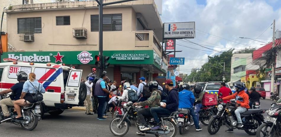 Un motociclista muere en un choque en Las Carreras y el tránsito queda alterado en Santiago