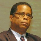 La obra de Pérez Memén vuelve a poner bajo examen las bases del Estado dominicano
