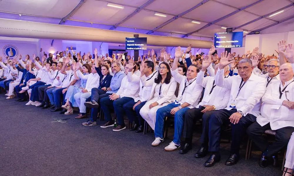 Abinader asume la presidencia del PRM en un reparto interno que ordena fuerzas y deja abierta la sucesión