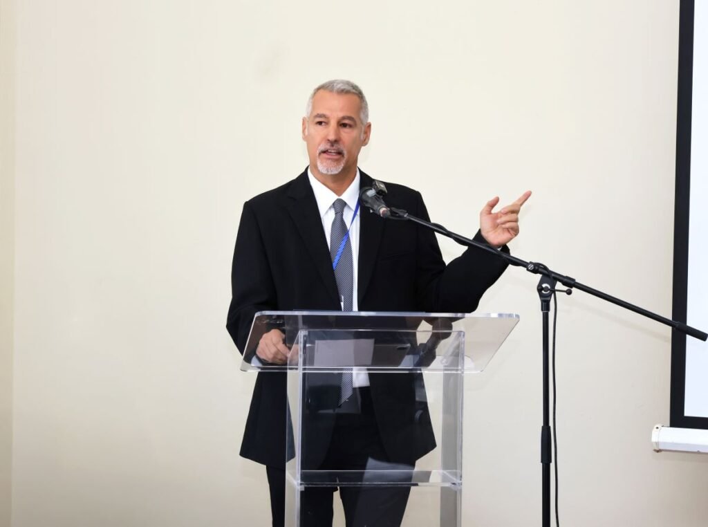Israel muestra su apuesta por energías renovables y agricultura en Dominicana