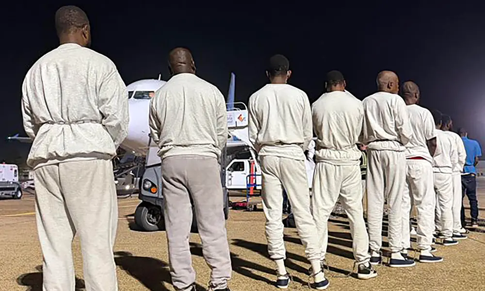EE. UU. envía otro avión con 78 deportados a Haití y agrava la tensión sobre la crisis haitiana