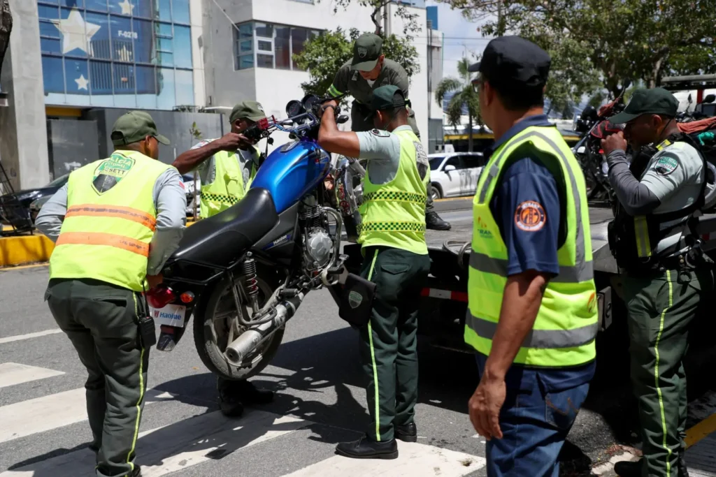 Fiscalizan más de 82 motores en el GSD y autoridades anuncian más controles ante persistencia de infracciones